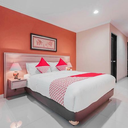 Capital O 534 Sriwijaya Hotel Jakarta Exterior foto